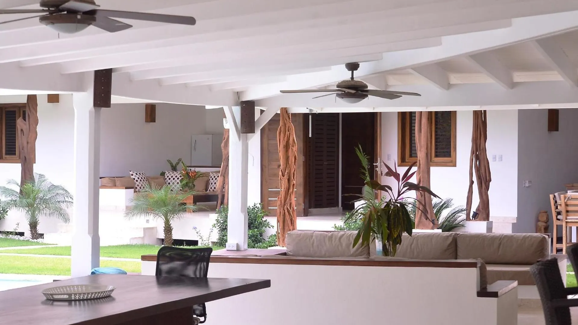 Seaside Villa With Housekeeping Staff - Las Terrenas 0*,