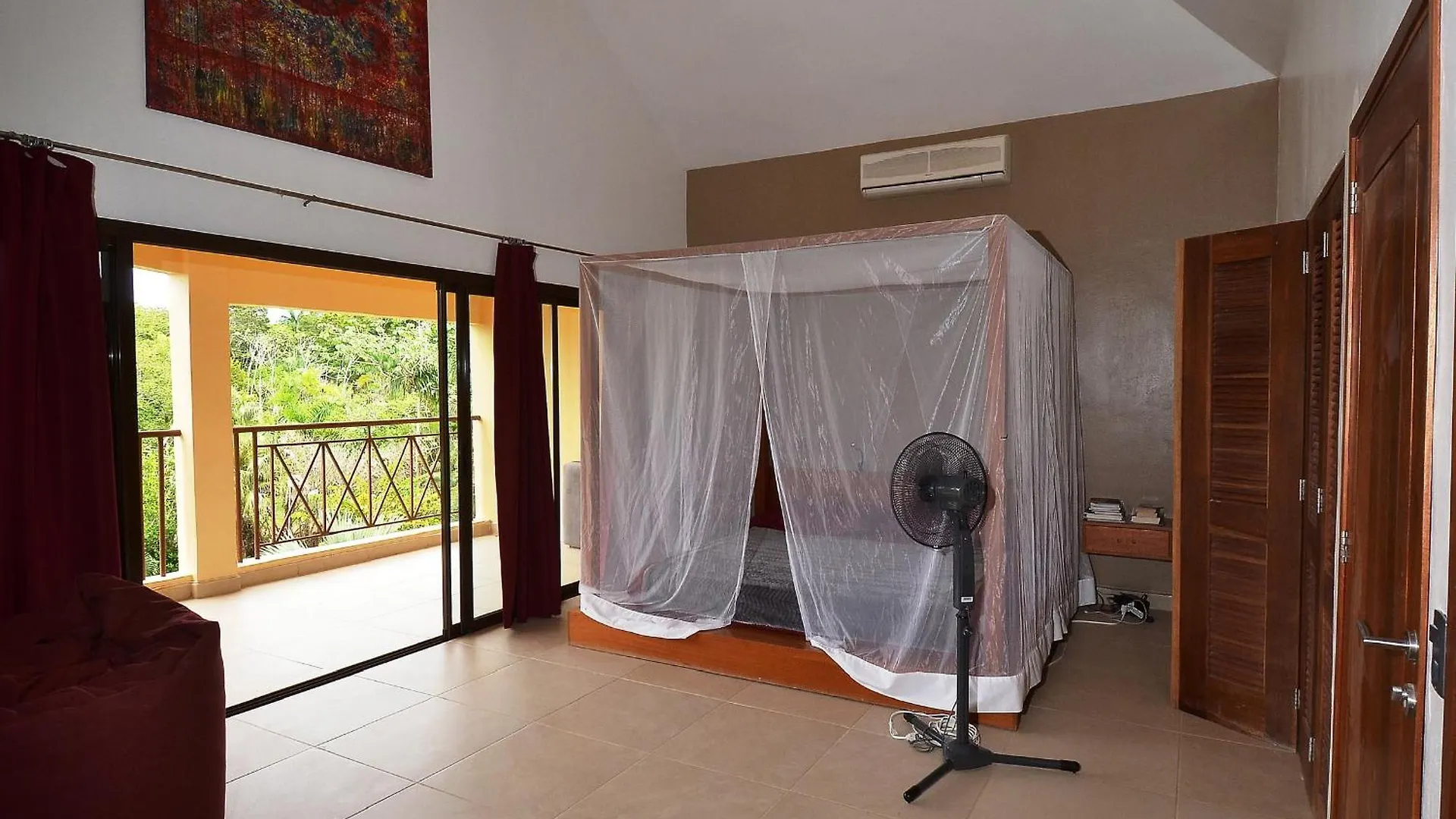 Seaside Villa With Housekeeping Staff - Las Terrenas 0*,